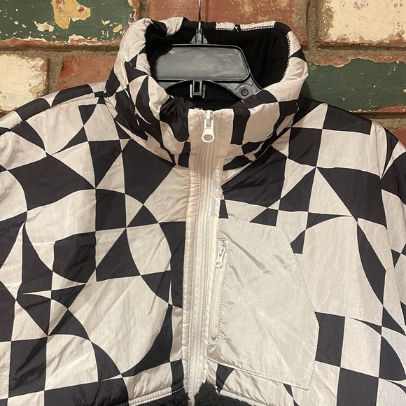 revolve BEACH RIOT Lily Jacket 70s Geo size Large NWT - Picture 5 of 7